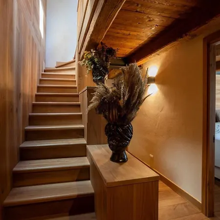 Villa Piazzale Della Funivia - 4br Chalet- If You Want To Book, Please Contact On Wh-ats-app - 0034-635-518-057 !!!!
